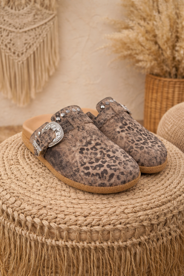 PADDED LEATHER SLIP-ON HARPER LEOMARBLE ECRU