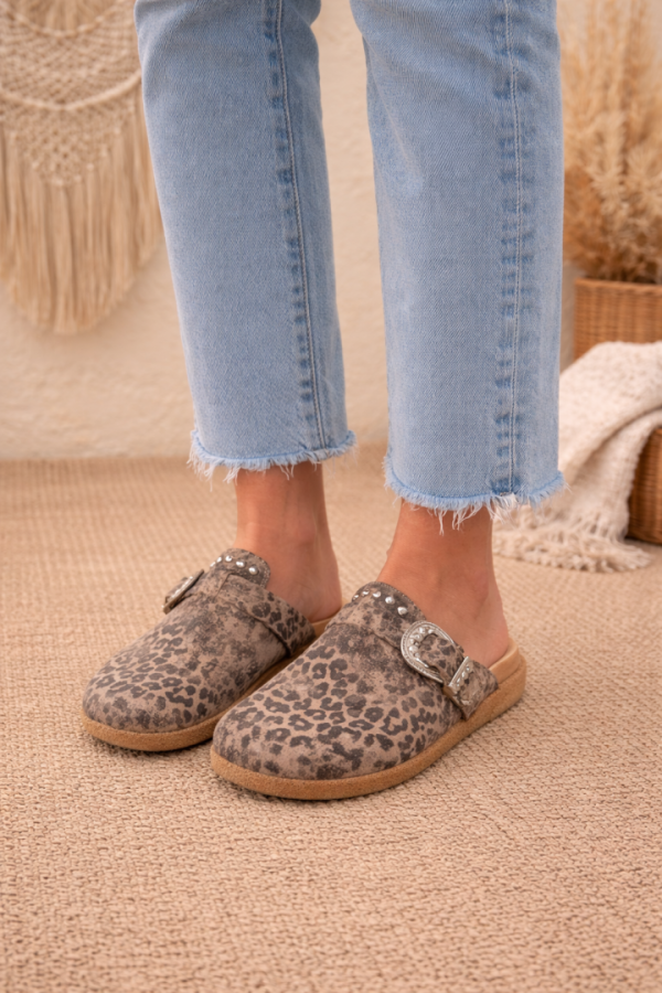 PADDED LEATHER SLIP-ON HARPER LEOMARBLE ECRU