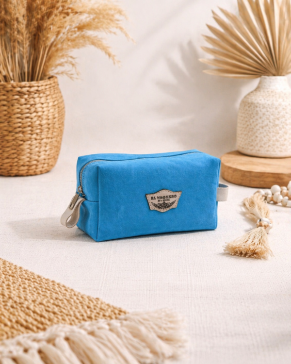 LEATHER BEAUTY CASE BEAUTY SILVERSTONE SKY