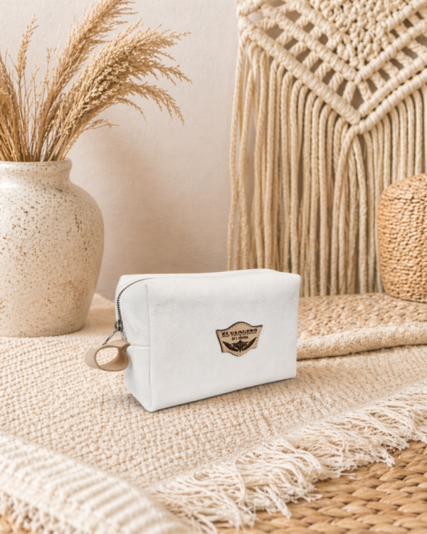 LEATHER BEAUTY CASE BEAUTY OPTICAL WHITE