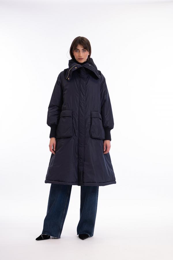 MAXI PARKA IN TAFFETÀ ANTIGOCCIA