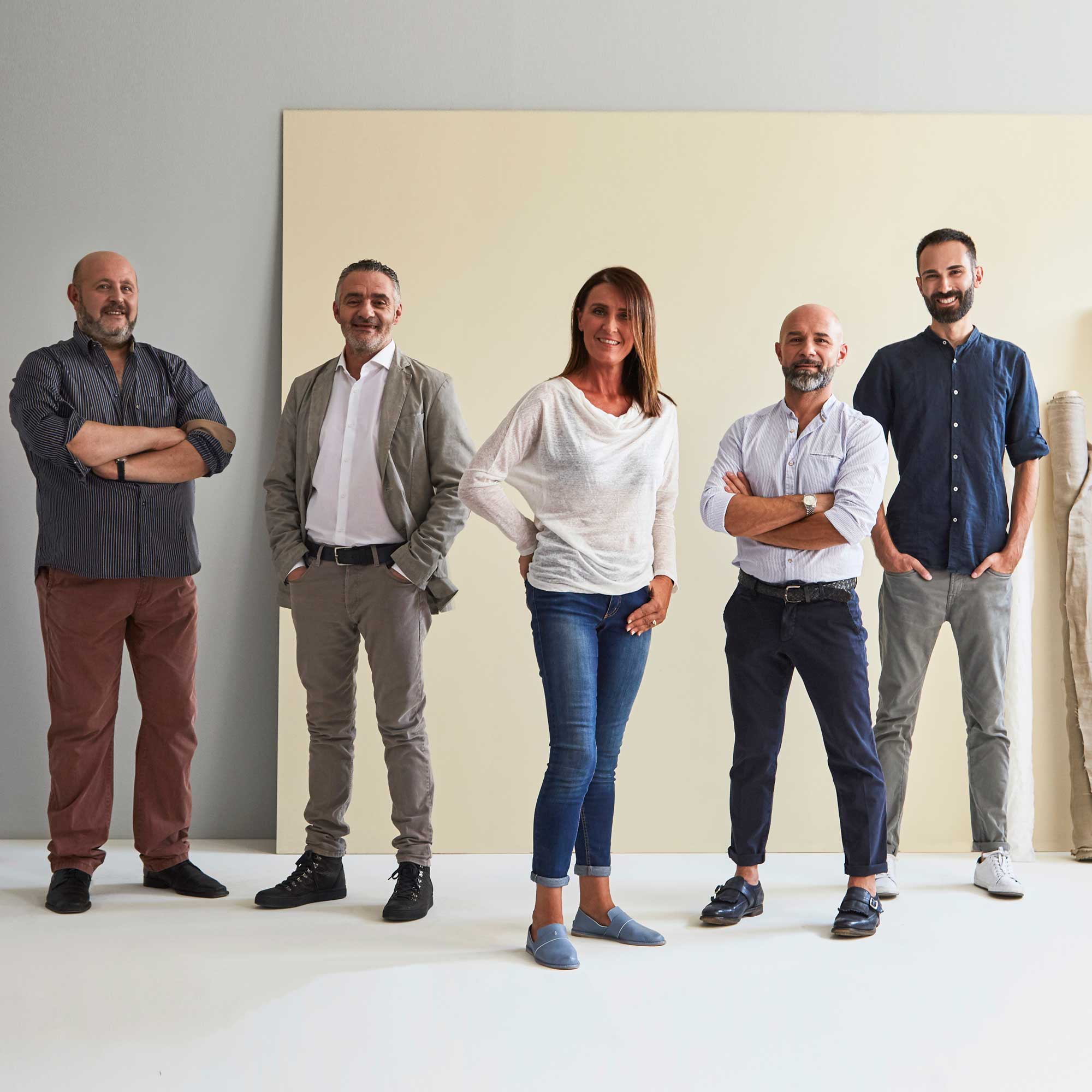 Biancoperla e Smiley: Unione tra Eleganza e Icona